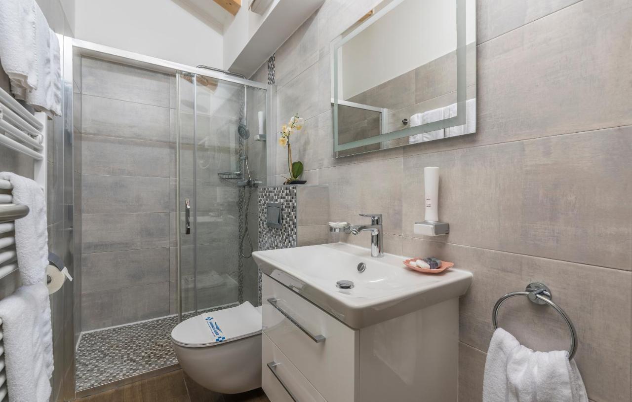 Boutique Hotel Melissa Poreč Buitenkant foto