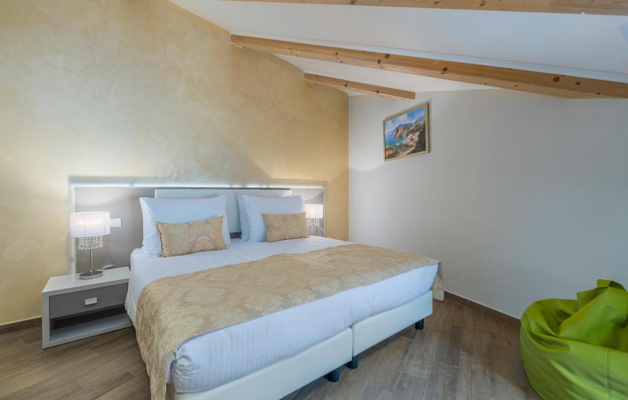 Boutique Hotel Melissa Poreč Buitenkant foto